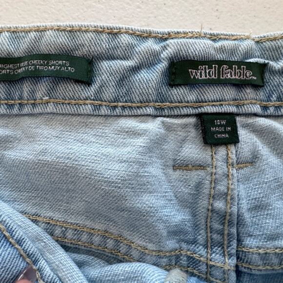 New ~ WILD FABLE ~ Highest Rise Cheeky Jean Shorts Size 18W 100% Cotton - Picture 6 of 7